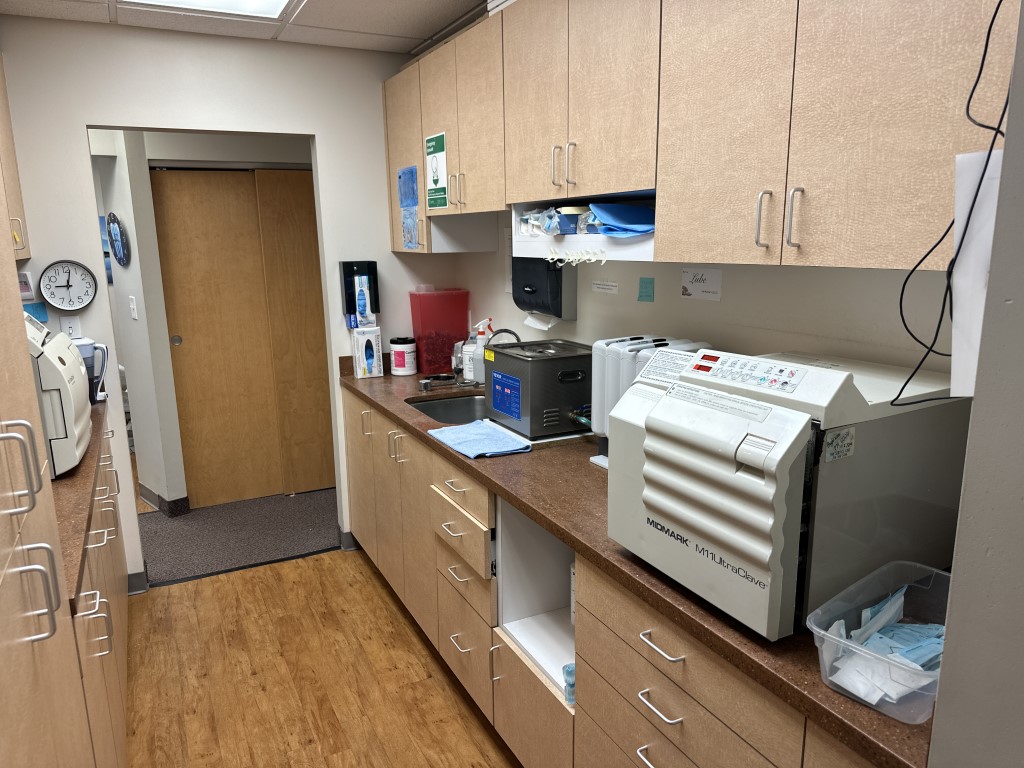 A2 Dental treatment room in Ann Arbor